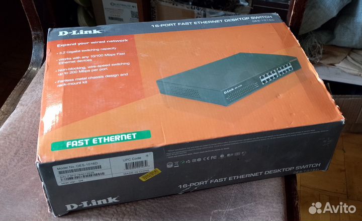 Коммуникатор D-Link DES-1016D