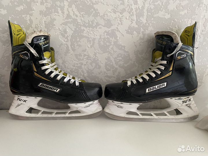 Коньки хоккейные Bauer Supreme s29 8.5D