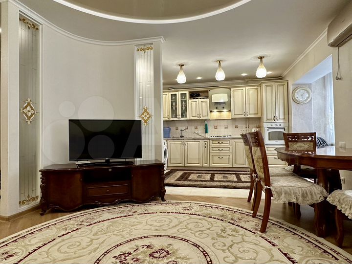 3-к. квартира, 74,7 м², 2/10 эт.