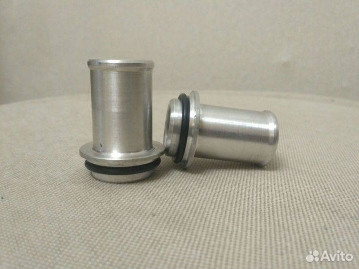 Штуцер для отопителя Ларгус. Ховер