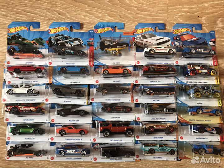 Hot wheels модели 1/64