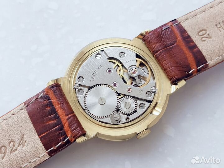 Часы мужские Ракета Sekonda Новые СССР мех 1985г