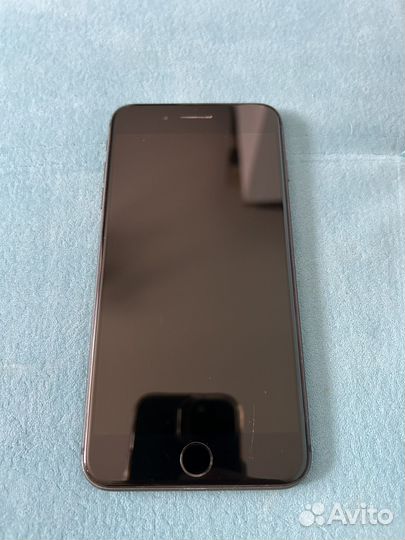 iPhone 8 Plus, 64 ГБ