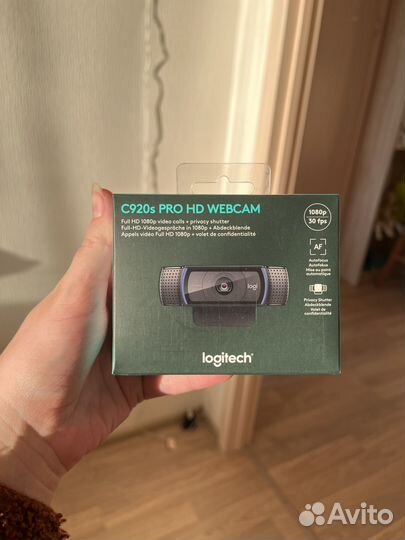 Веб камера Logitech c920s