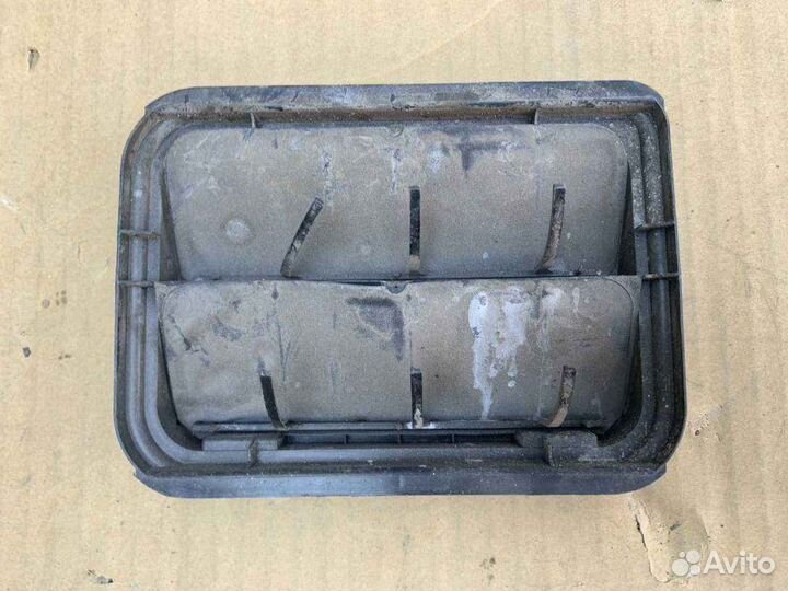 Клапан вытяжной вентиляции салона Лада Ларгус