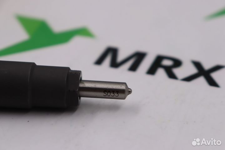 Форсунка топливная 295050-0460