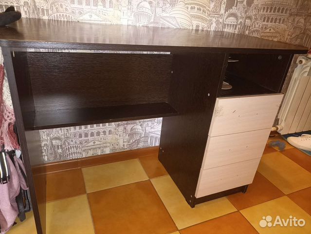 Детский письменный стол бу