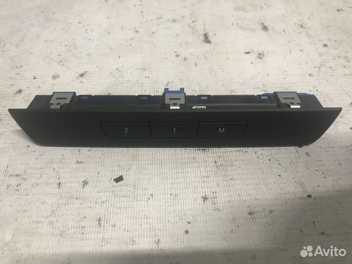 Блок кнопок управления сиденьем BMW 5 серия