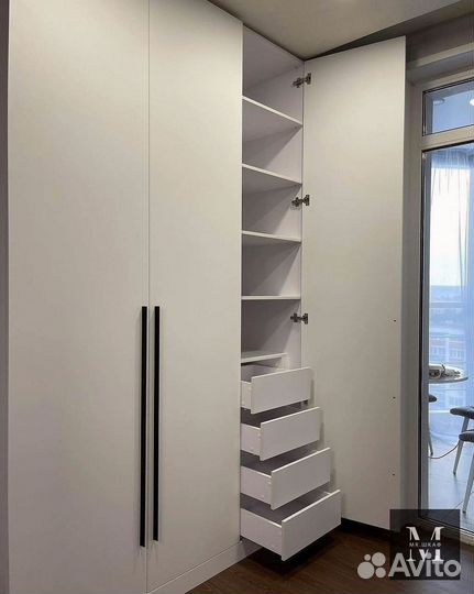 Шкаф с фрезеровкой