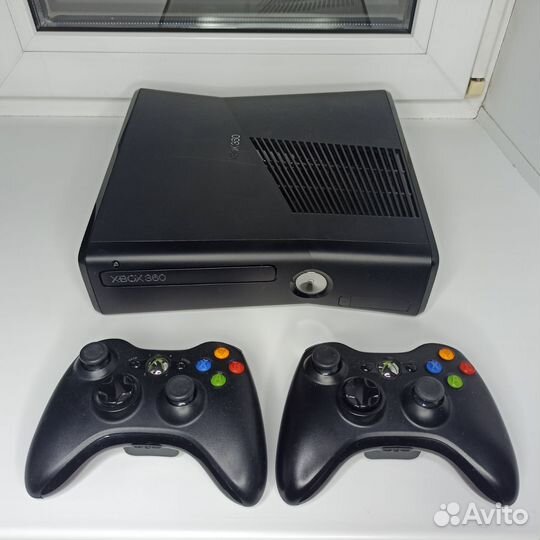 Xbox 360 Aurora FreeBoot RGH 3.0 178игр+2 геймпада