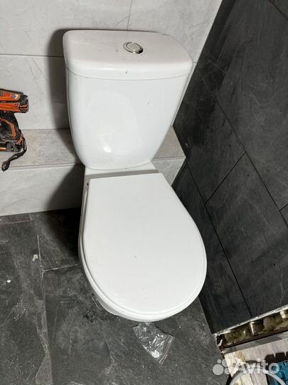 Унитаз с баском