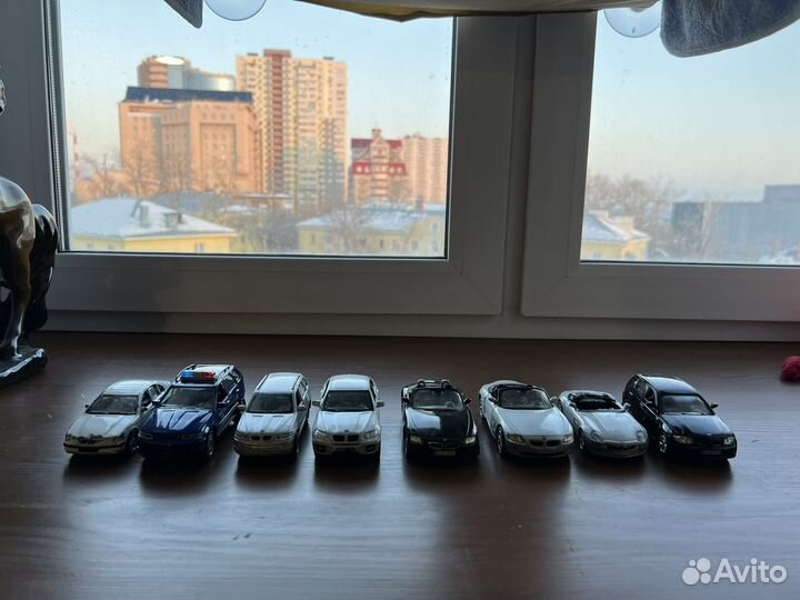 Машинки металлические