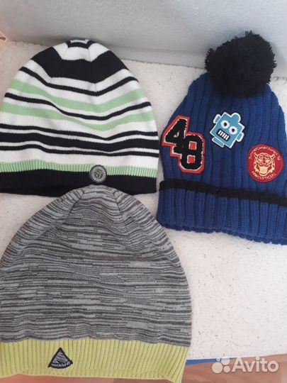 Шапки на мальчика - 3 шт.(весна, осень)