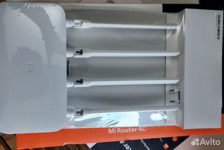 Wi-Fi роутер Xiaomi Mi Router 4C (White / белый)