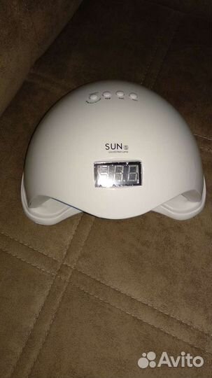 Лампа для ногтей