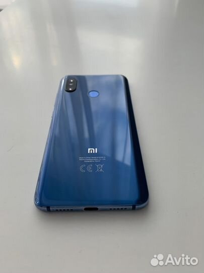 Xiaomi Mi 8, 6/64 ГБ