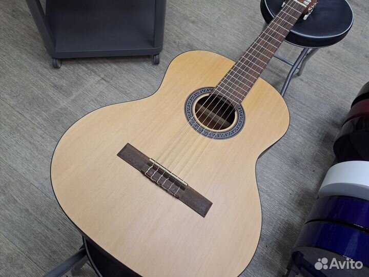 Гитара классическая Flight C-125