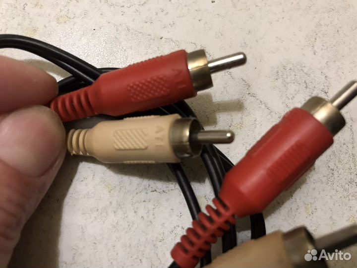 Аудио- видео 2RCA штекер -штекер
