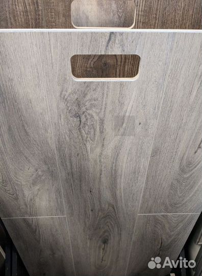 Купить замковый кварц винил