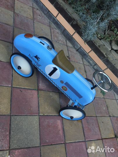 Детская машинка каталка