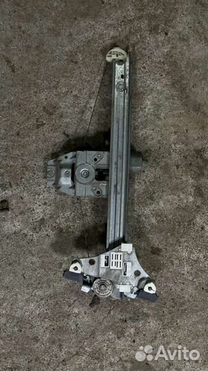 Стеклоподъемник Toyota avensis 1 t220 прав. Перед