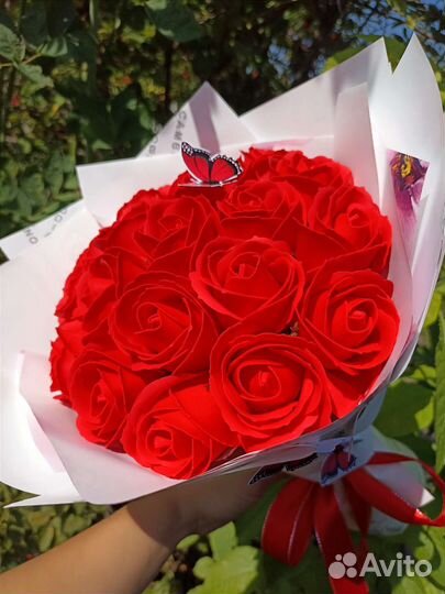 Букет красных роз