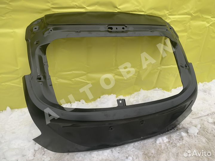 Крышка багажника Ford Focus 3 11-15 хэтч