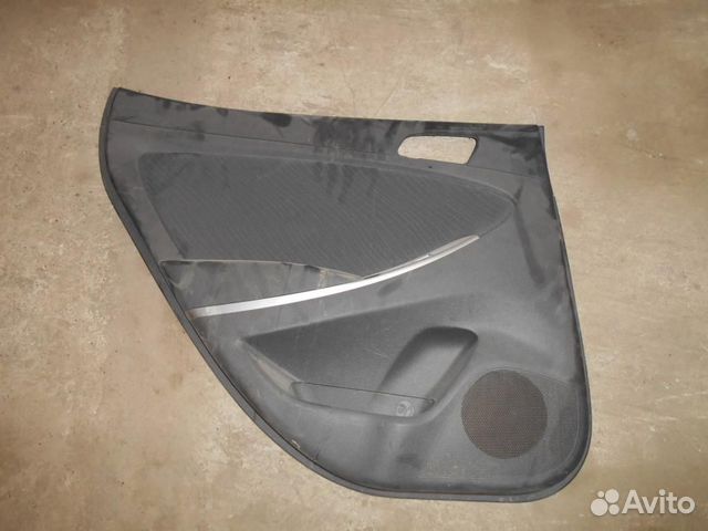Обшивка двери задней левой Hyundai-KIA Solaris 2