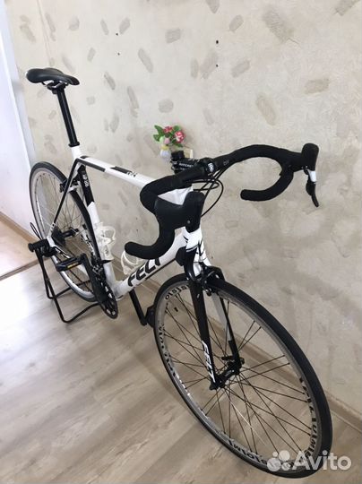 Шоссейный felt FR 40, рост XL, microshift 2*10