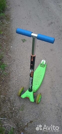 Самокат детский трехколесный бу