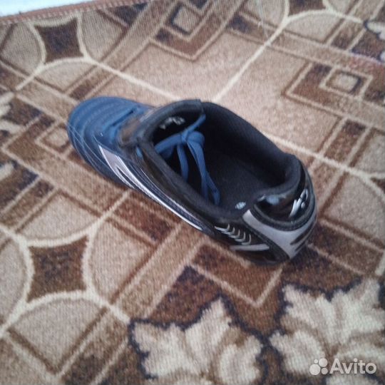 Футбольные бутсы