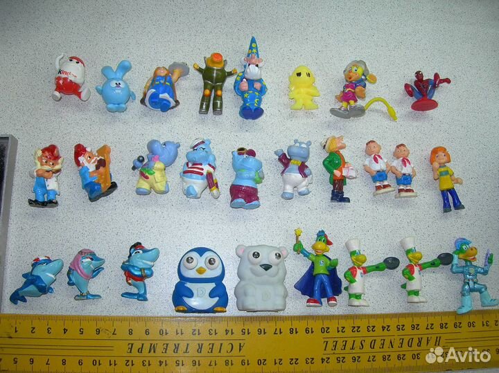 Киндер сюрпризы макдак машинки бегемоты