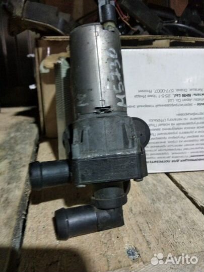 Дополнительная помпа бмв е90 е91 е92 е93