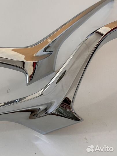 Молдинг решетки радиатора mazda 6 gj
