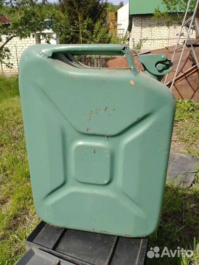 Канистры металлические