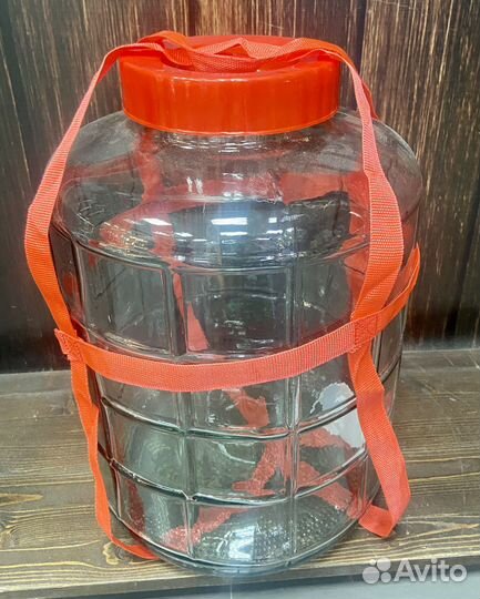 Банка стеклянная с гидрозатвором