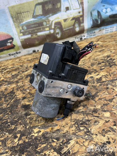 Блок ABS Мазерати Кватропорте 5 V