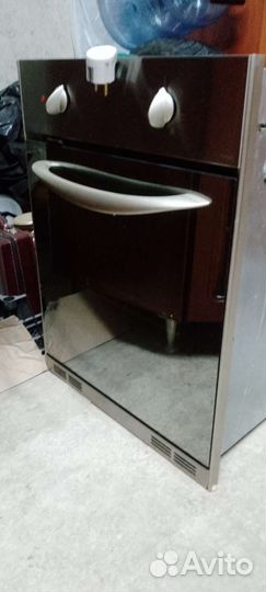 Духовой шкаф узкий
