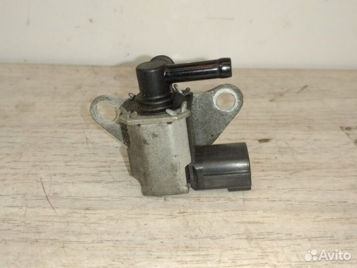 Электромагнитный клапан Nissan Note E11 HR16DE