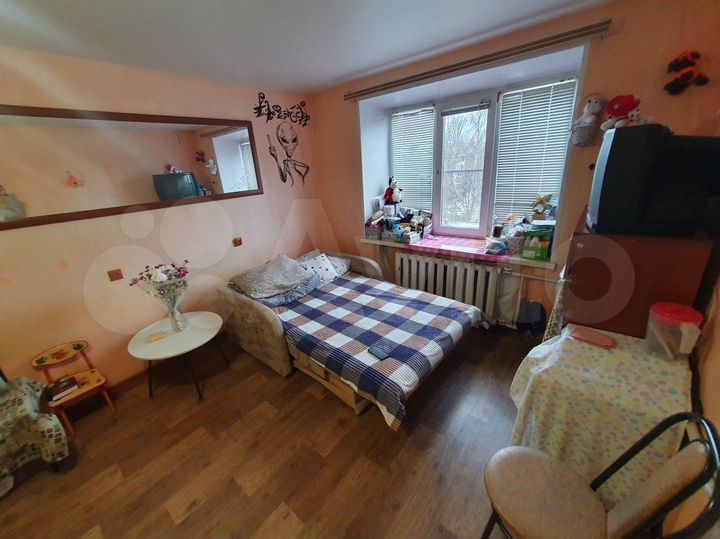 Комната 18 м² в 1-к., 5/5 эт.