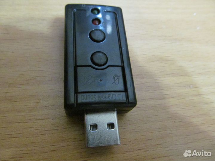 Внешний мини-адаптер USB для звуковой карты