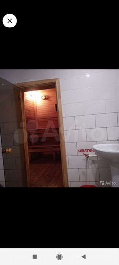 Дом 180 м² на участке 10 сот.