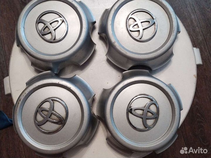Колпаки на колеса r 16 toyota LK 100