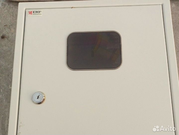 Щиток электрический металлический