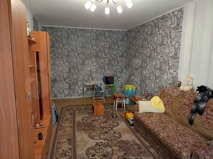 2-к. квартира, 60 м², 1/5 эт.