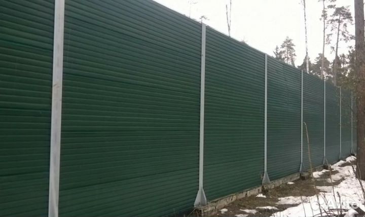 Забор из сендвич панелей