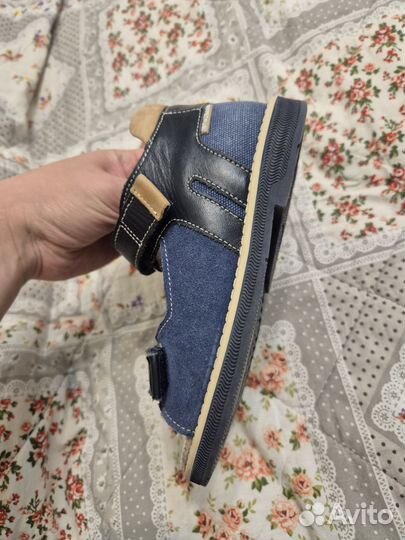 Сандалии детские для мальчиков 28