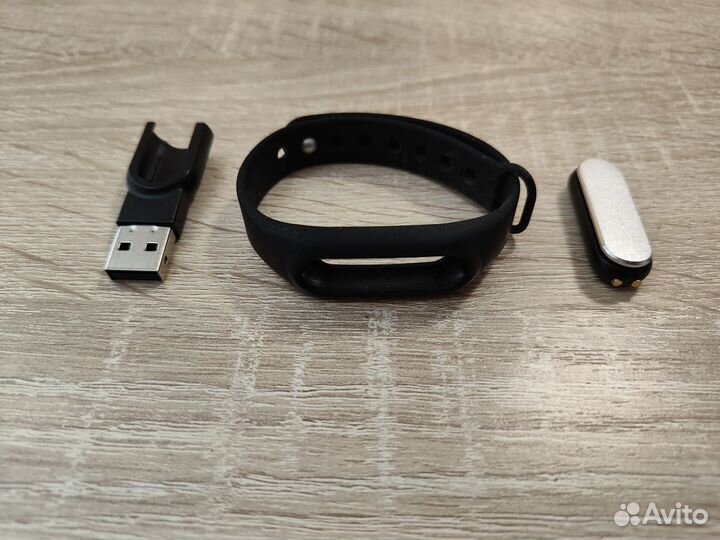 Фитнес браслет DayDay band