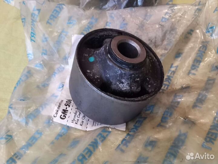 Салентблоки рычага Hundai Sonata KIA Ceed Optima