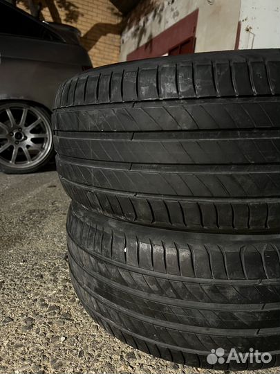 Michelin Primacy 4 215/45 R17